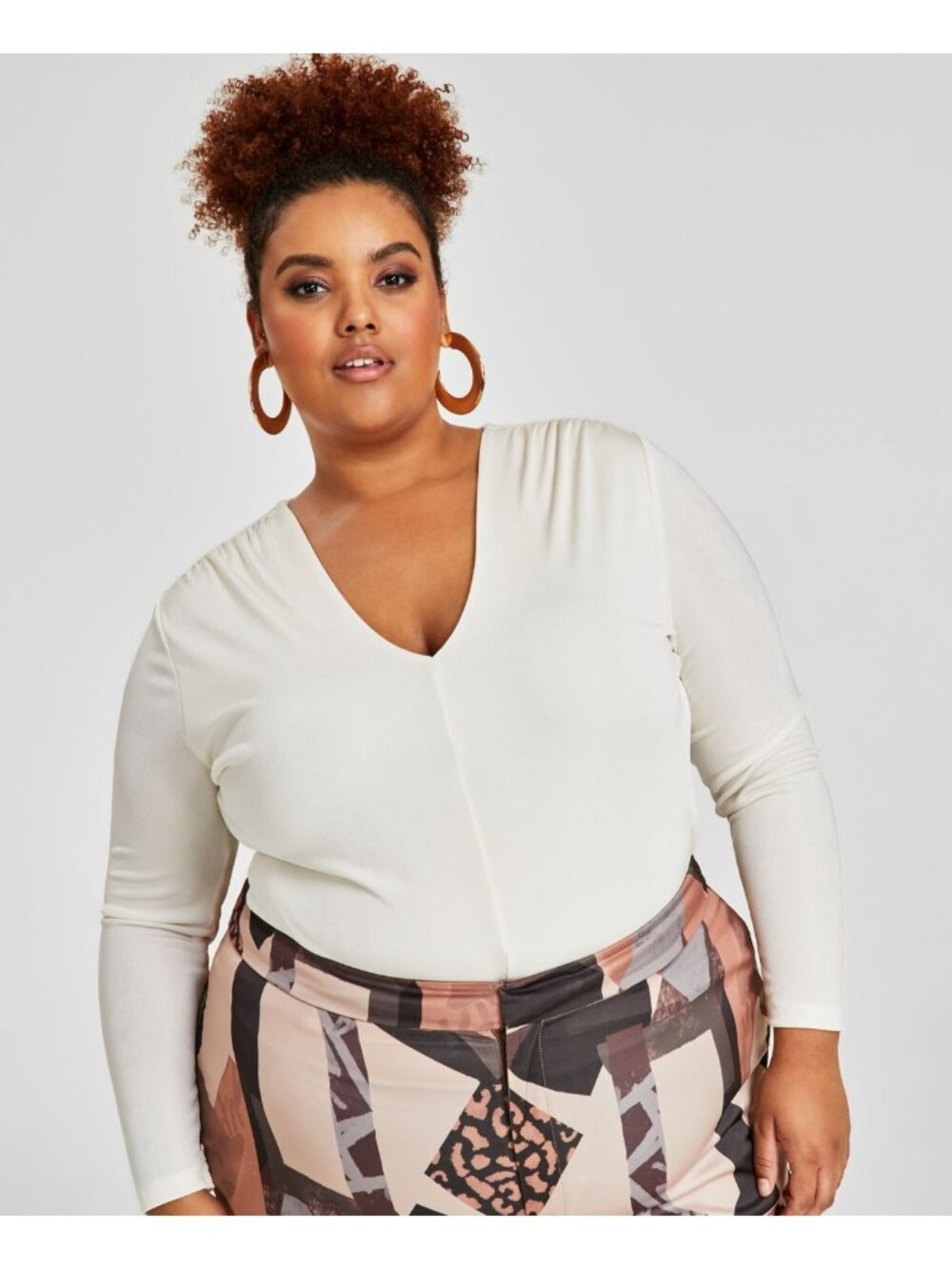 Nina Parker Womens Plus Size V Neck Long Sleeve Blouse White Size 1X NWT